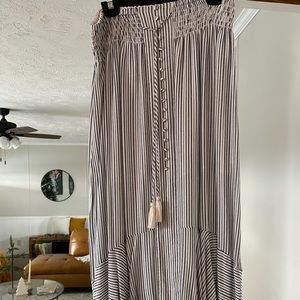 high-low skirt